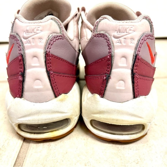 NIKE Women’s Air Max 95 Baby Pink Color Collection size 6.5 - Picture 5 of 8
